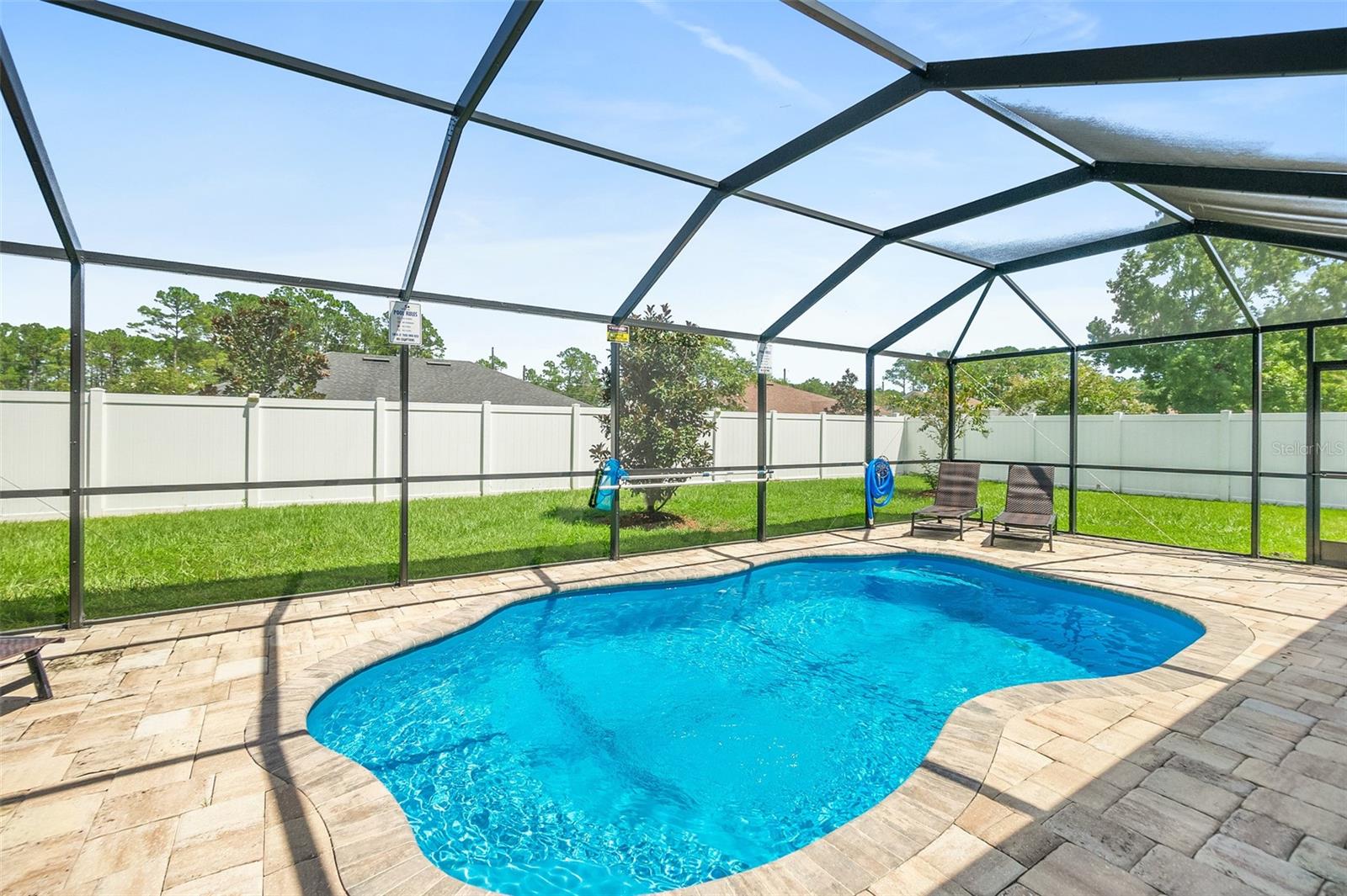 10 LLADD CT — photo 5
