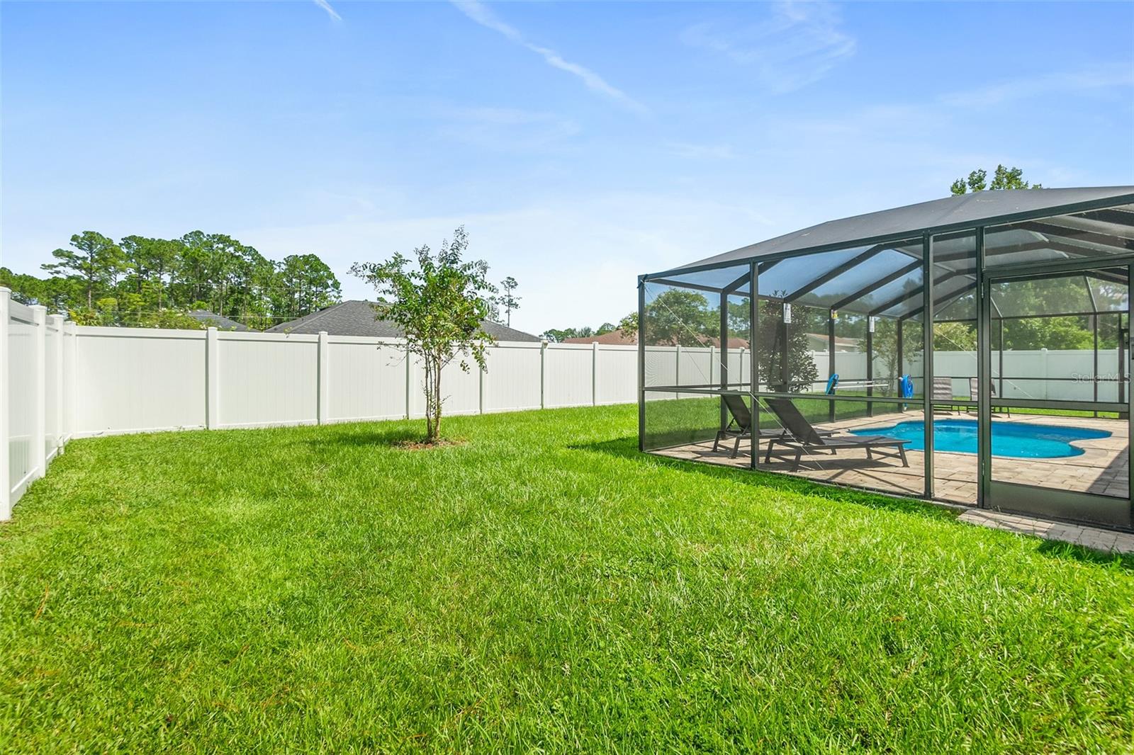10 LLADD CT — photo 7