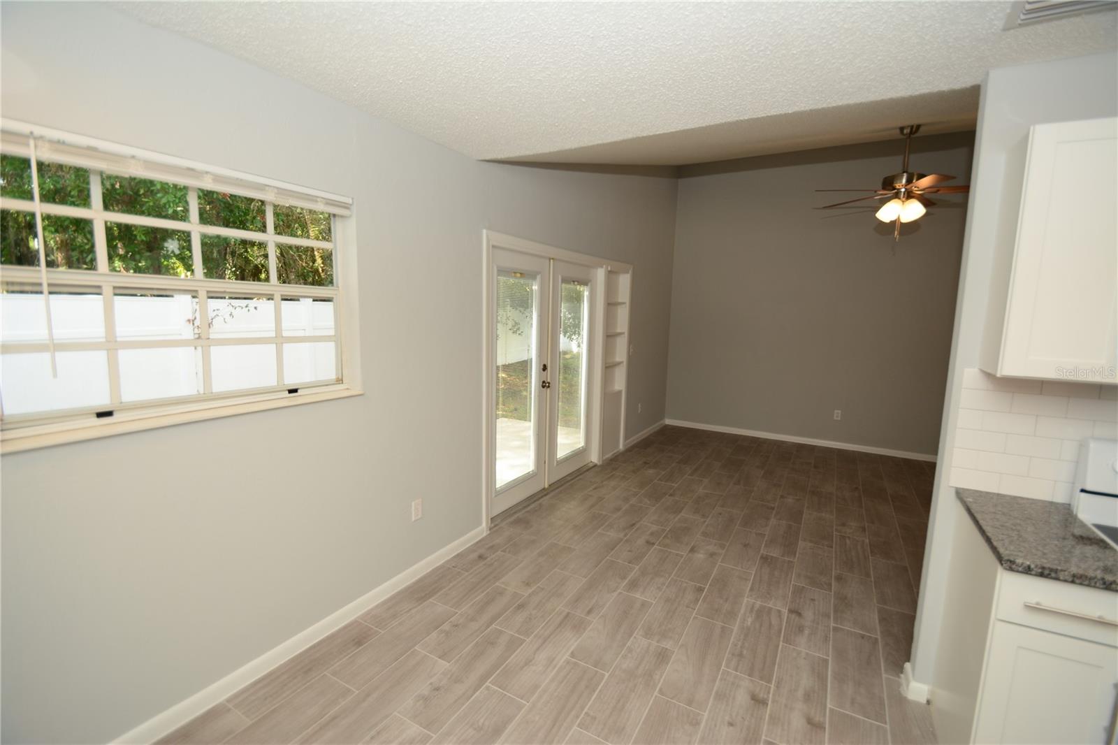 107 BRUNSWICK LN #A — photo 11