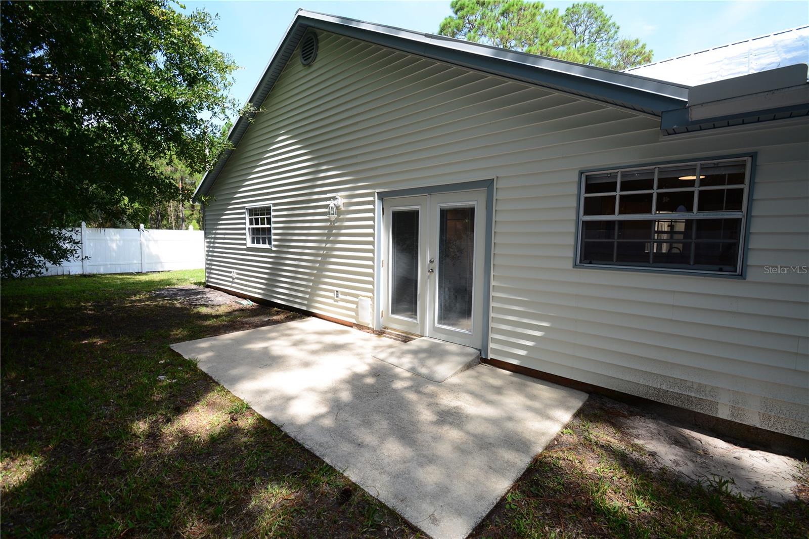 107 BRUNSWICK LN #A — photo 4