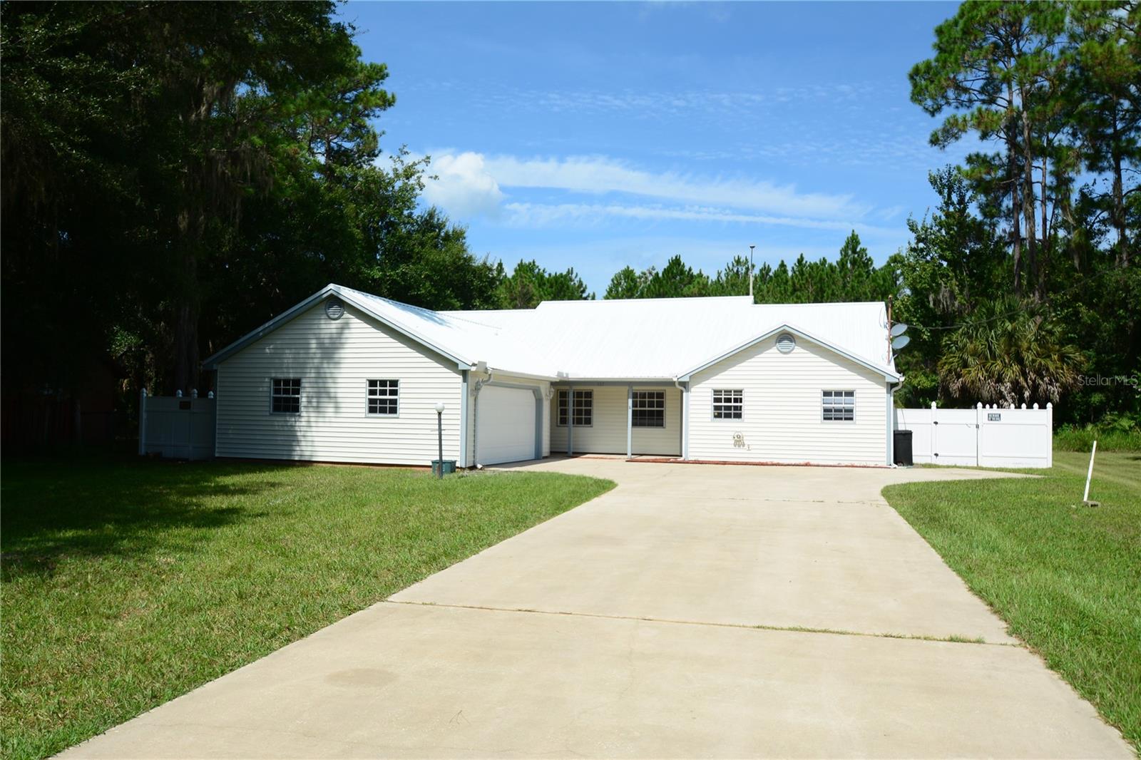 107 BRUNSWICK LN #A