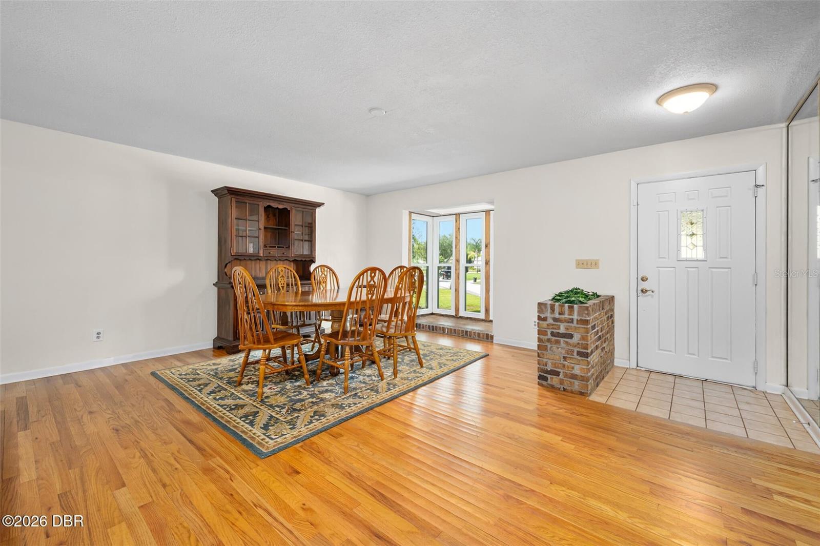 7 WATERFRONT CT — photo 6