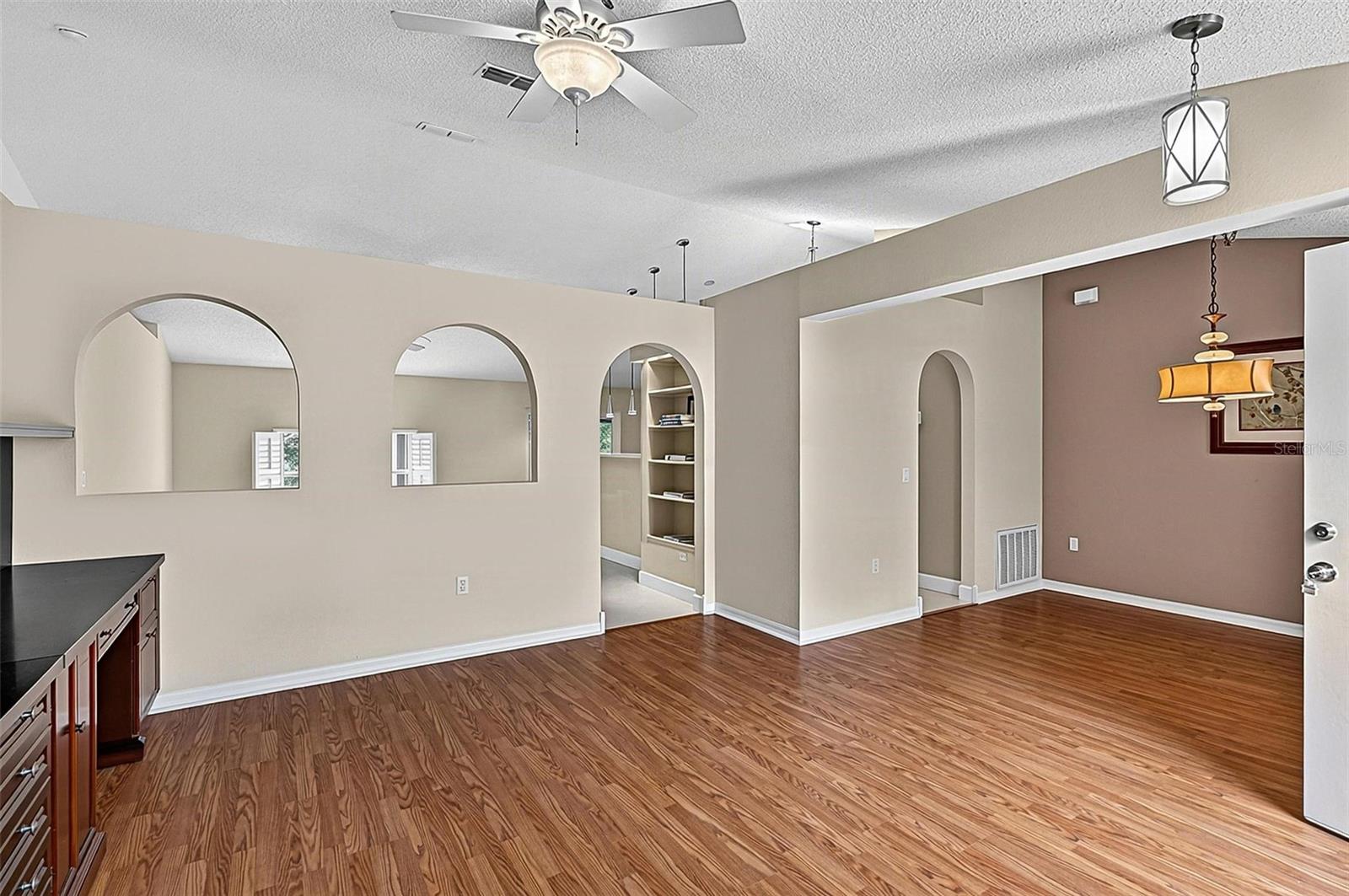 44 PENNYPACKER LN — photo 5