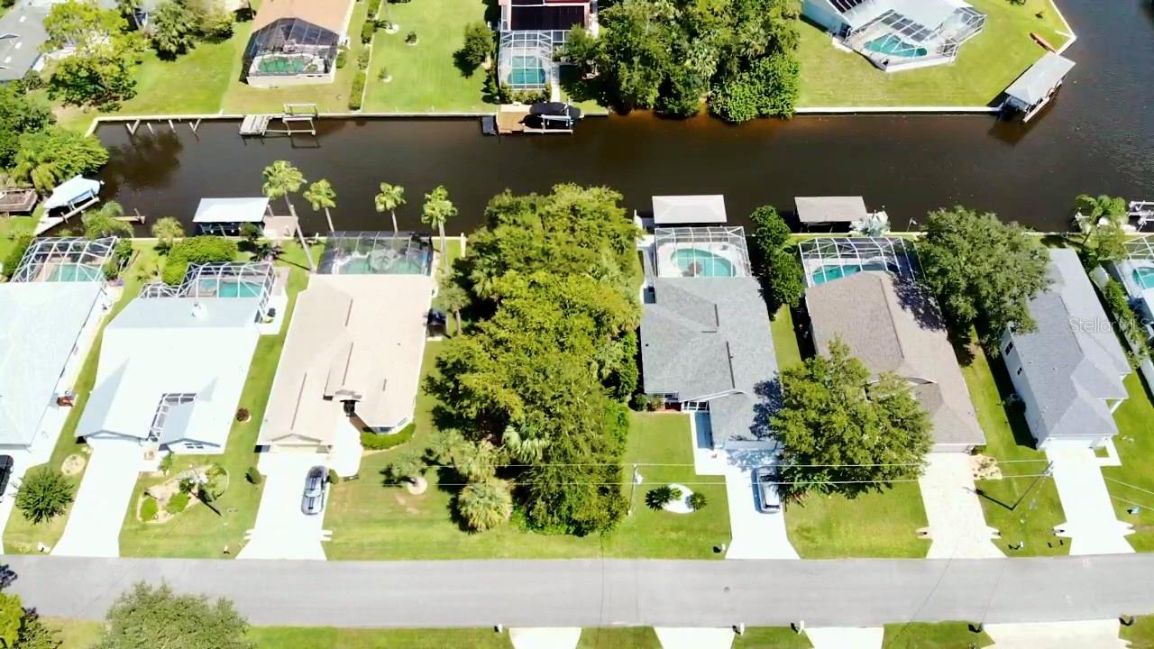 62 COLUMBIA LN