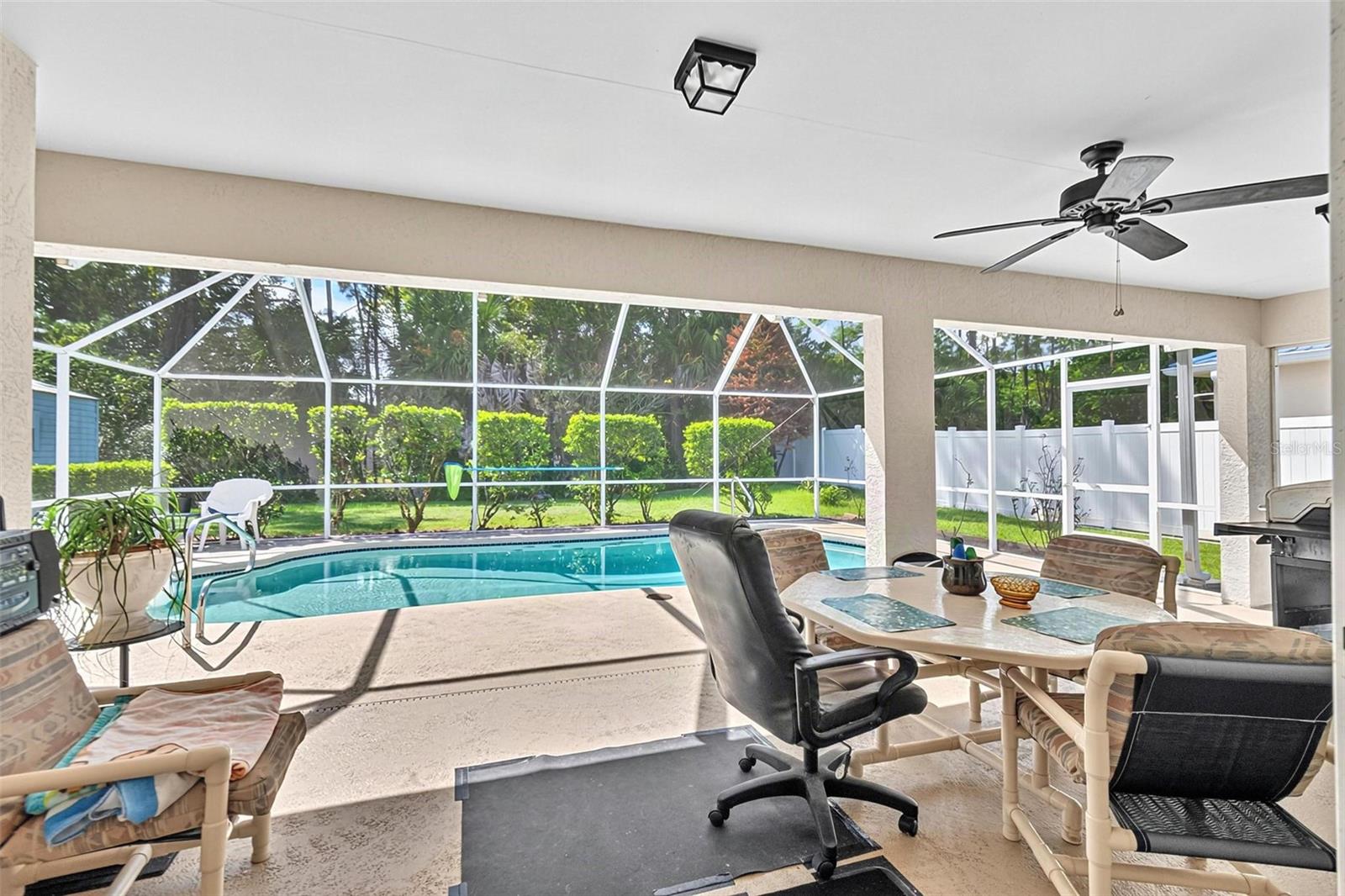80 WHITTINGTON DR — photo 10