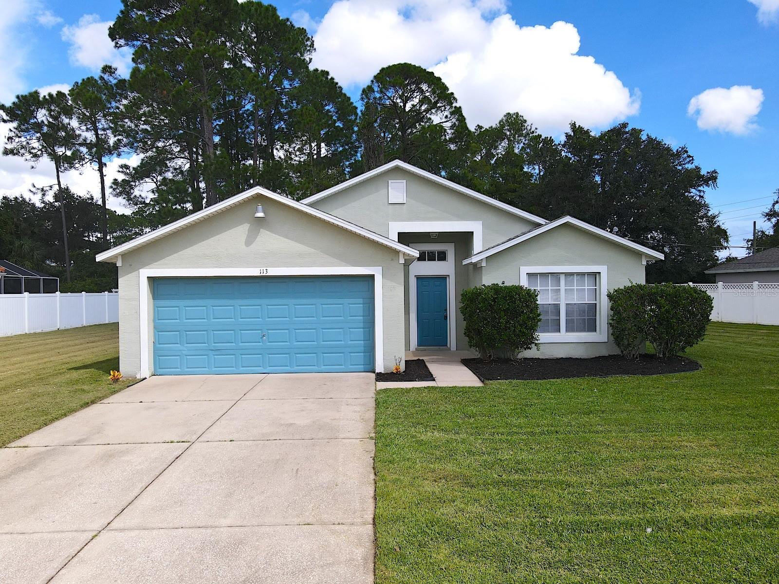 113 EASTWOOD DR — photo 2