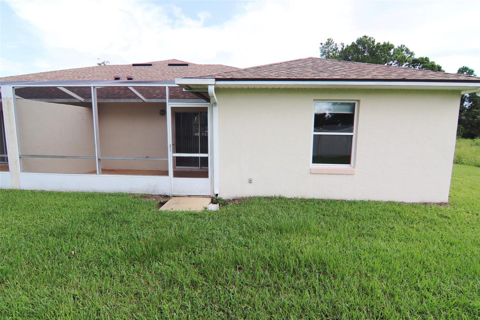 13 BUTTONWOOD LN #A — photo 9