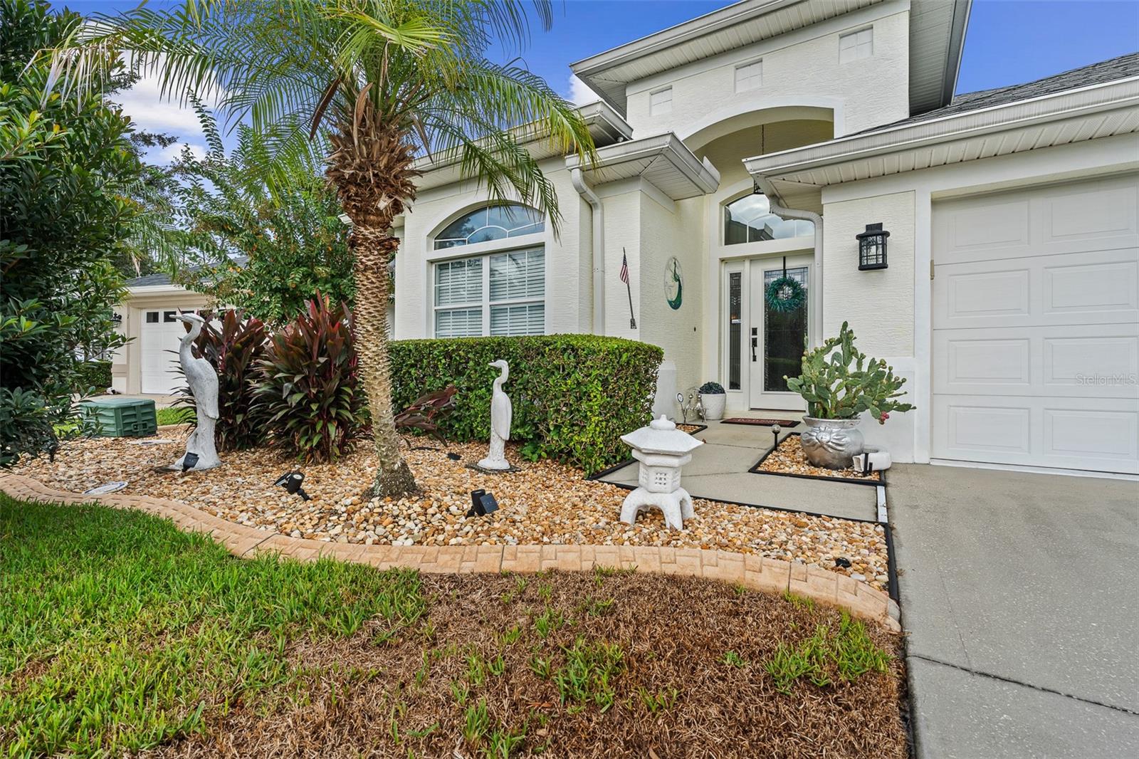 3 RIVERGATE LN — photo 4