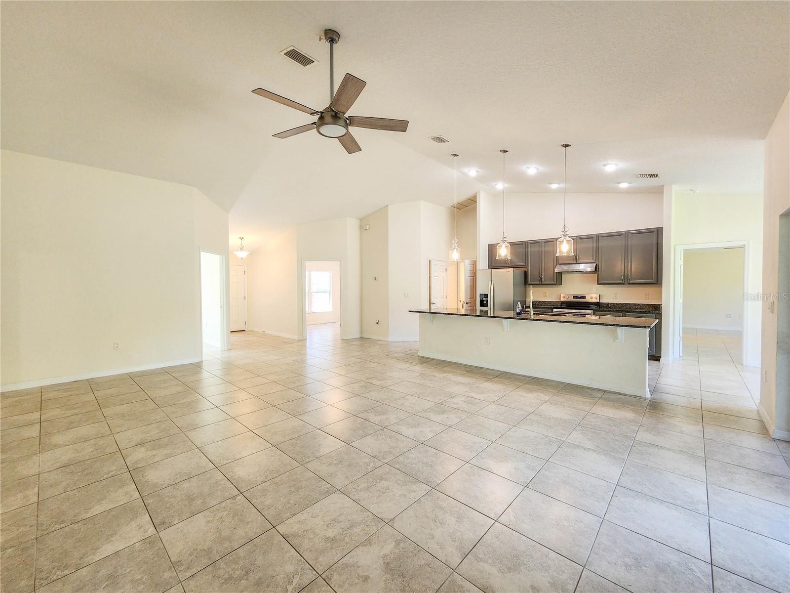 100 BOULDER ROCK DR — photo 11