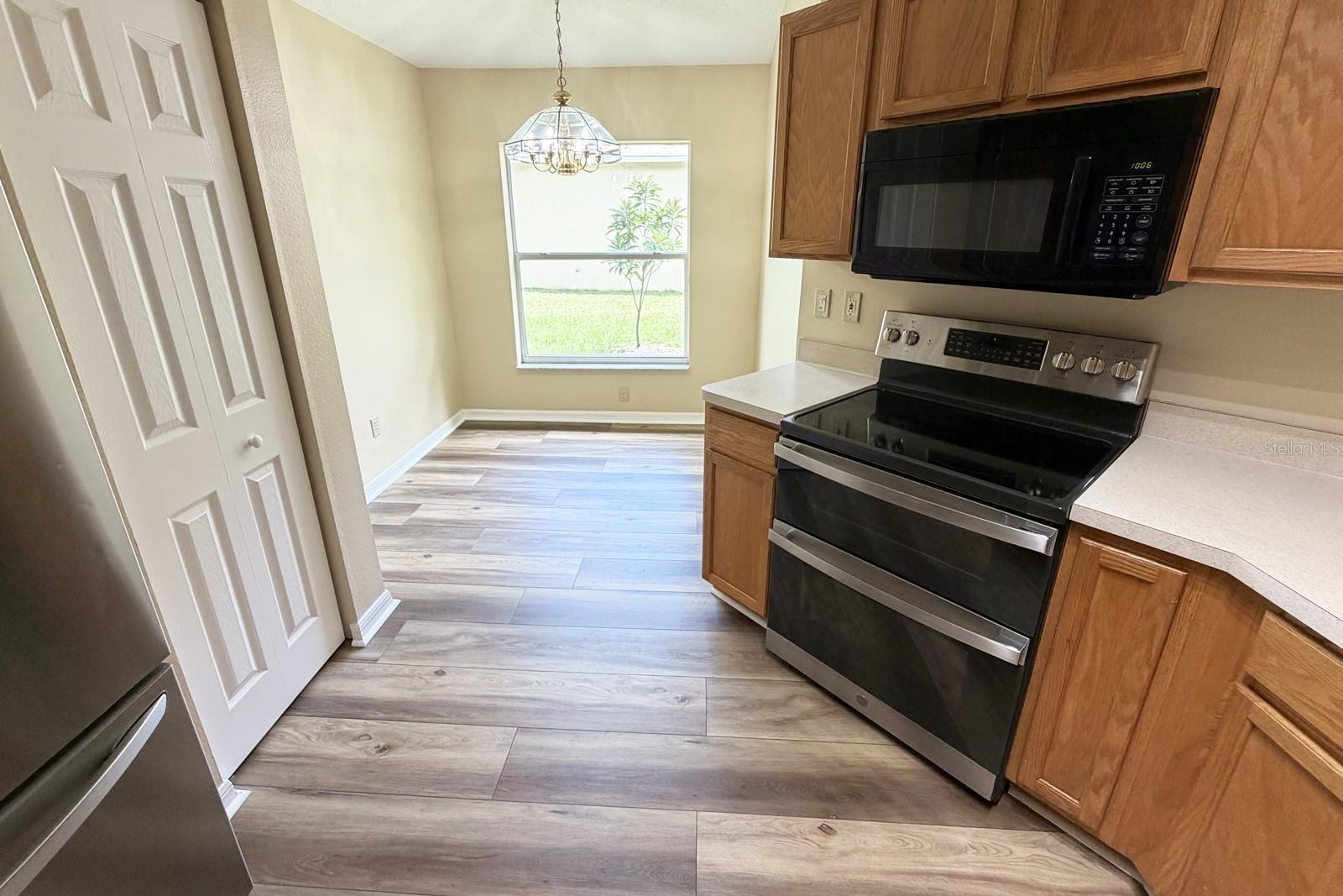37 RED CLOVER LN — photo 6