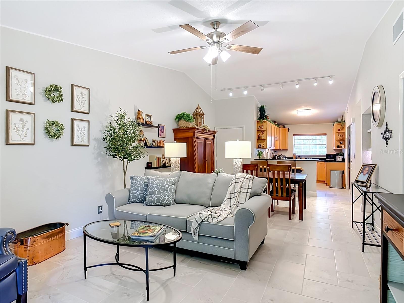 203 S ORCHARD ST #3C — photo 11