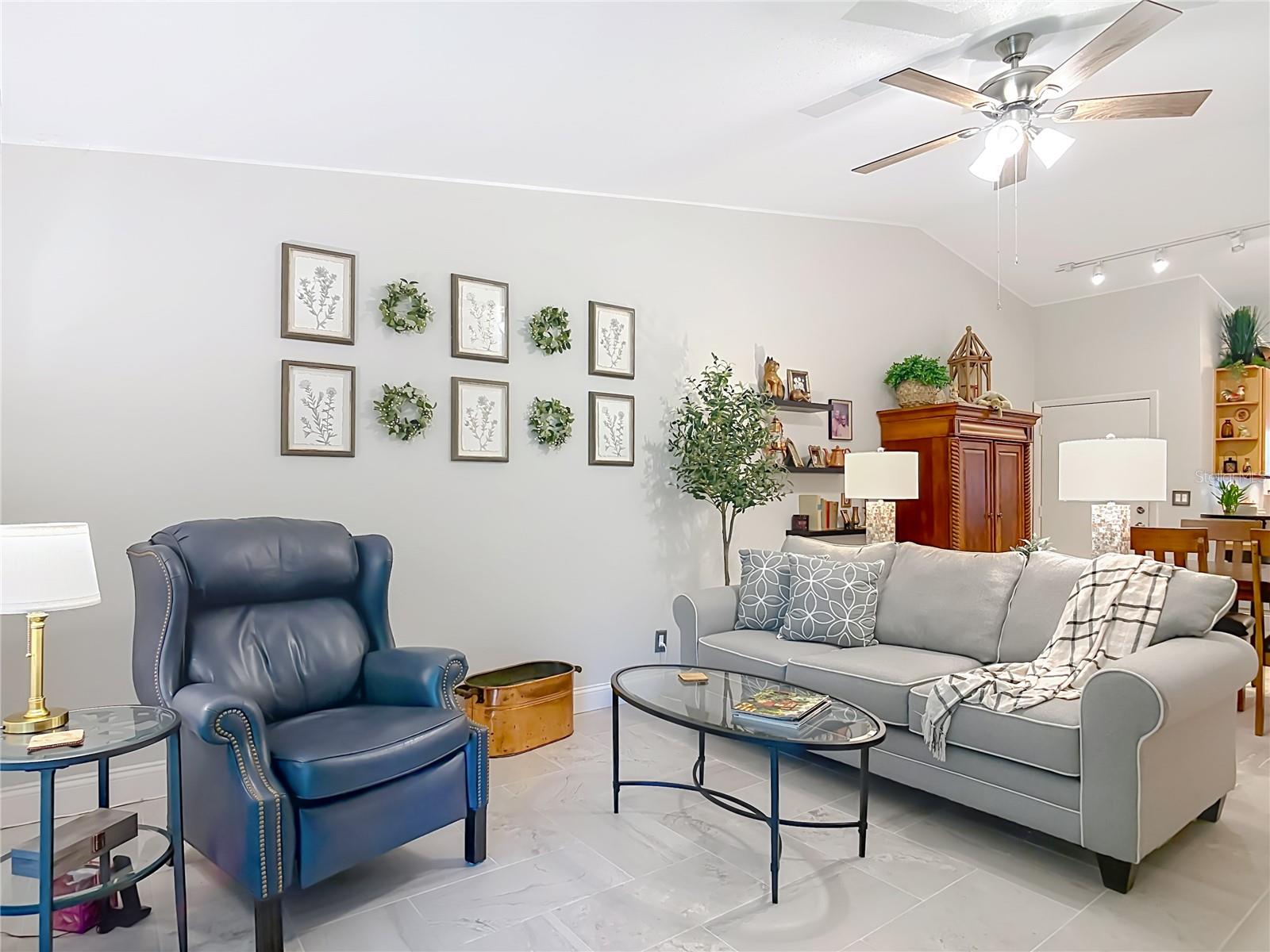203 S ORCHARD ST #3C — photo 12