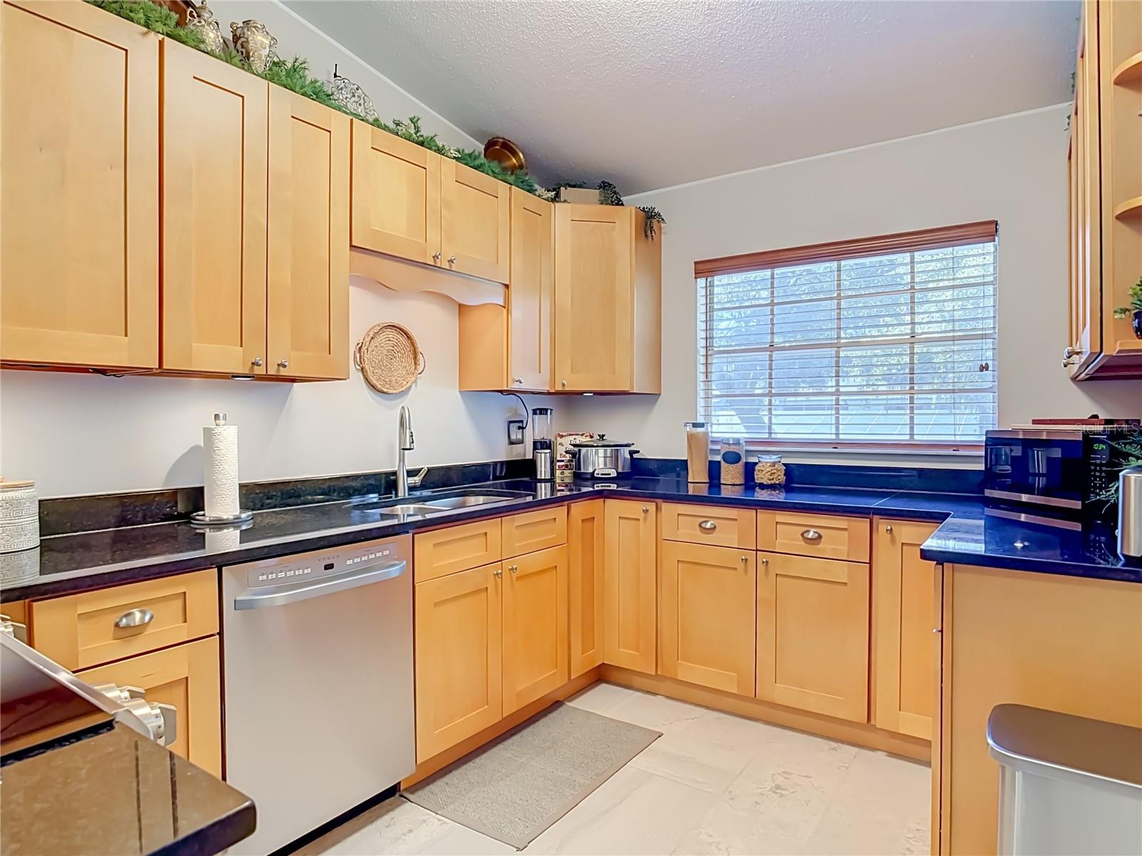203 S ORCHARD ST #3C — photo 3