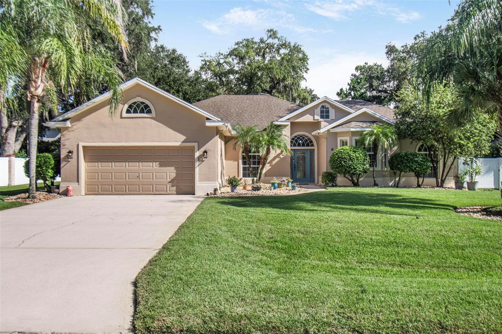 8 RIVER OAKS WAY — photo 3