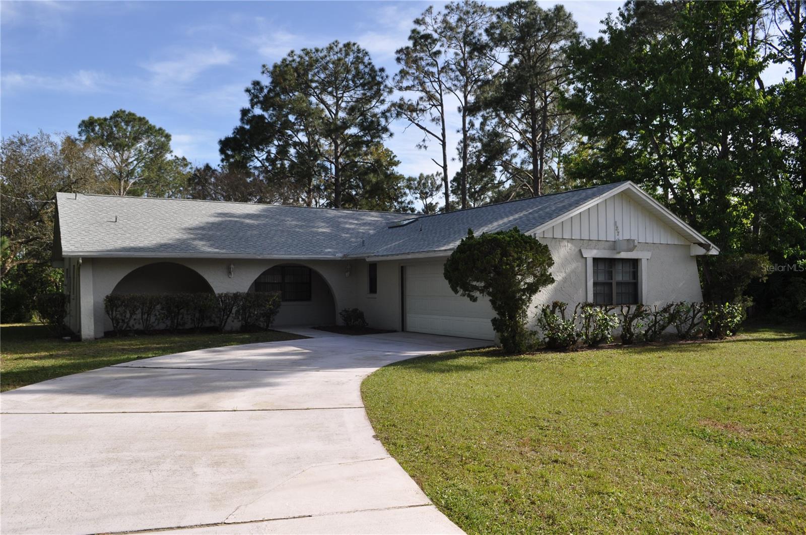 127 PERSIMMON DR