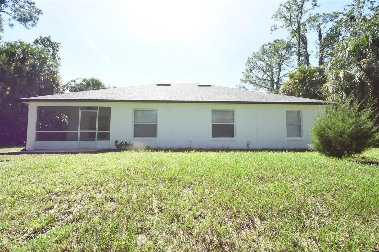 33 PRATTWOOD LN — photo 3