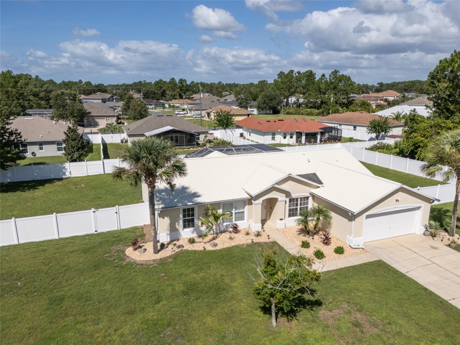 11 LANCASTER LN