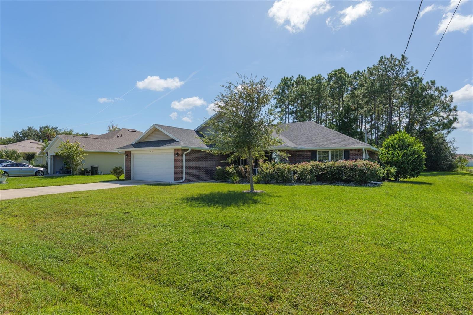 89 LARAMIE DR — photo 2