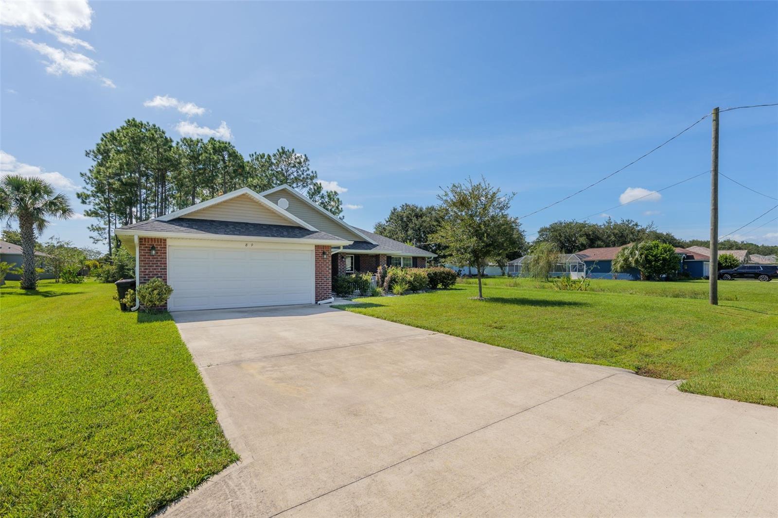 89 LARAMIE DR — photo 3