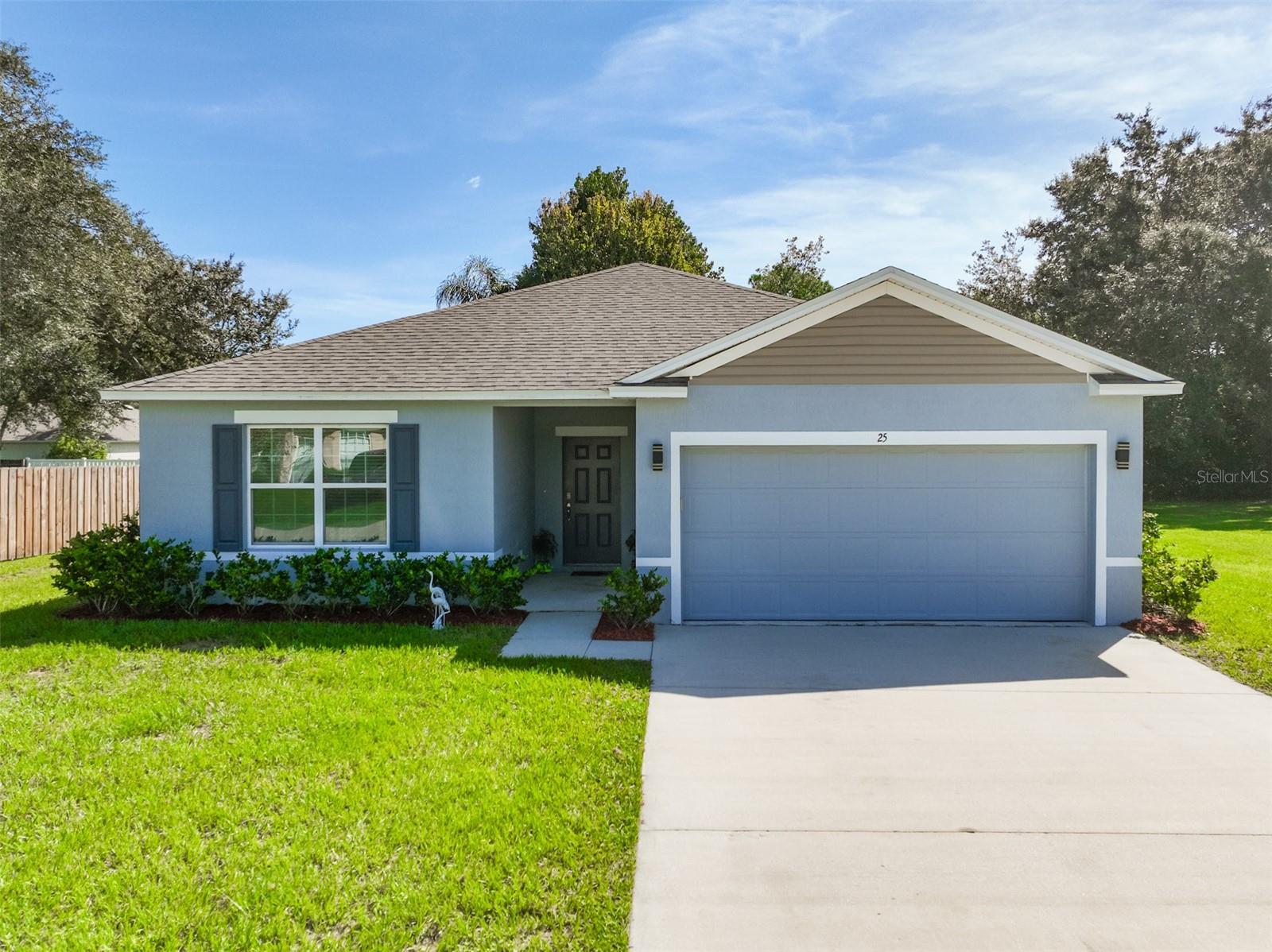 25 FERNDALE LN