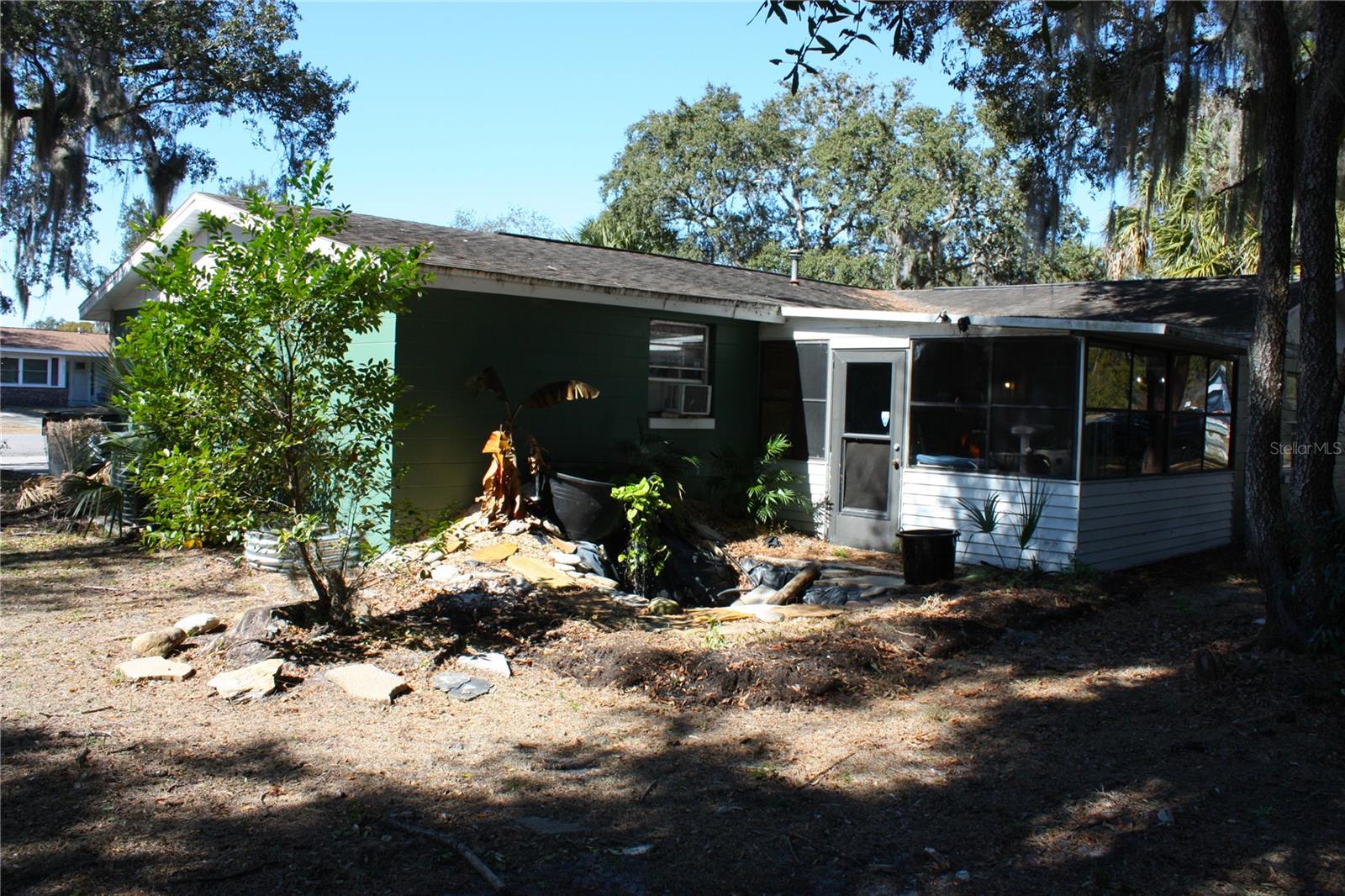 2071 CANAL RD — photo 4