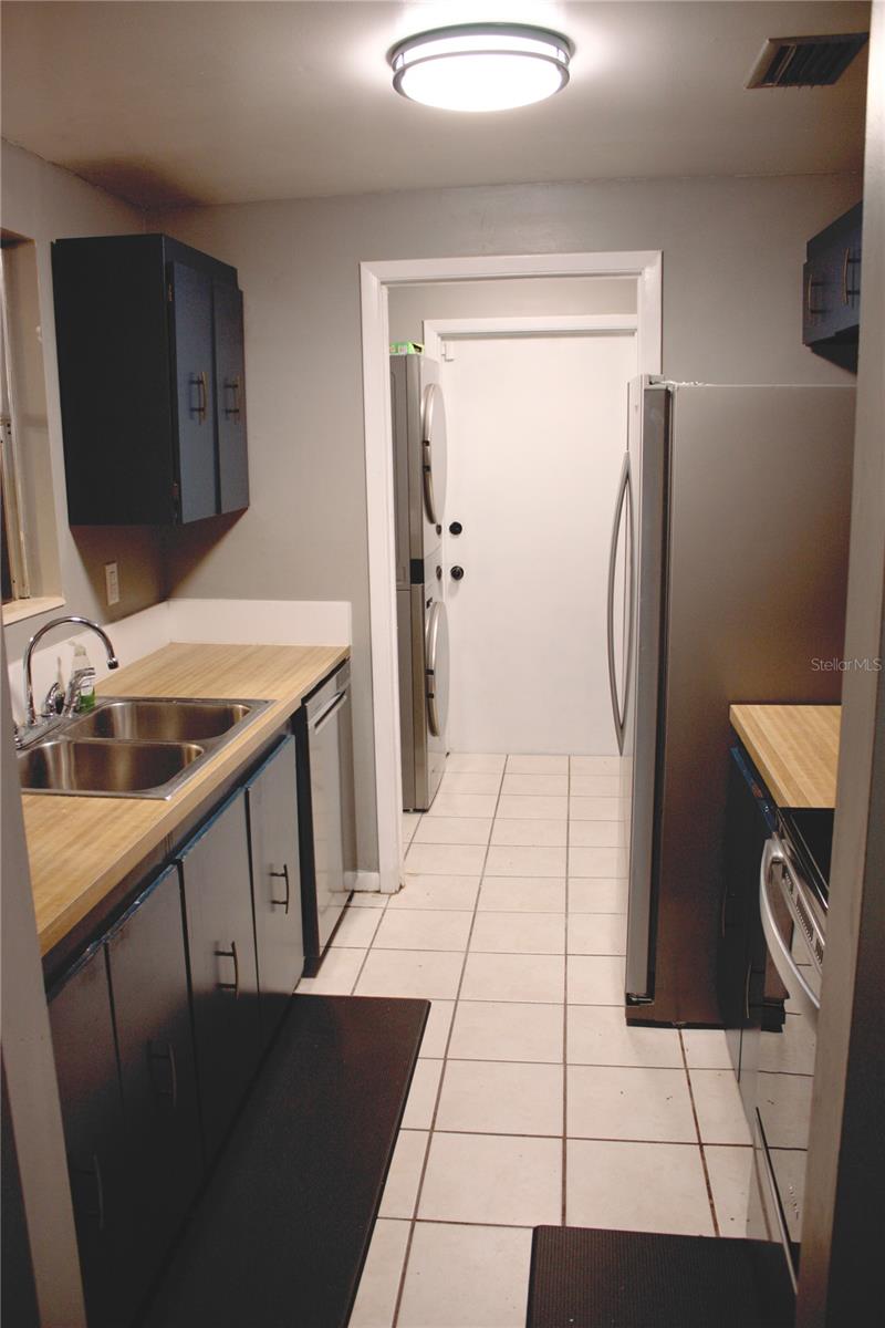 2071 CANAL RD — photo 10