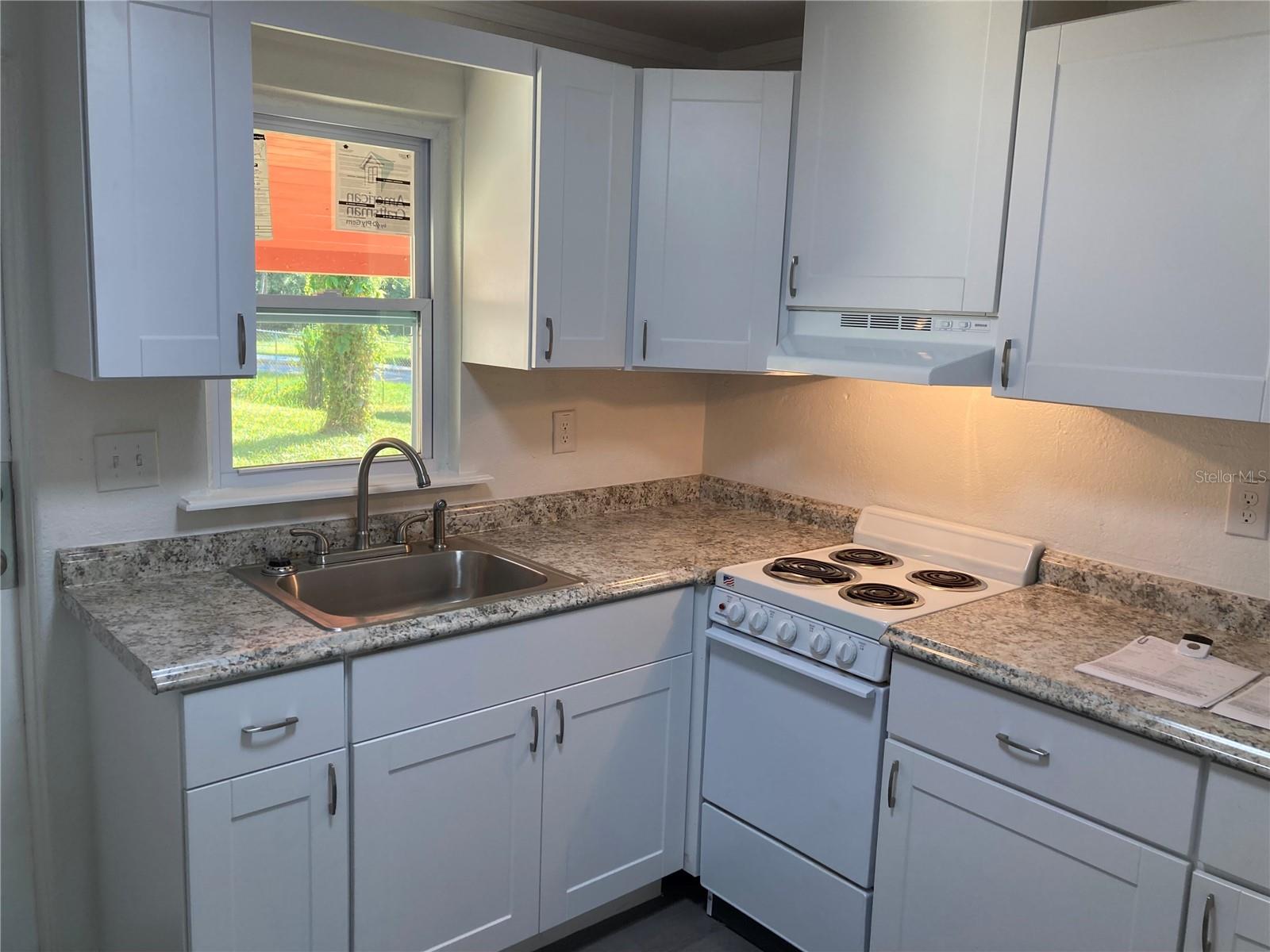 5221 N RONALD REAGAN BLVD — photo 4