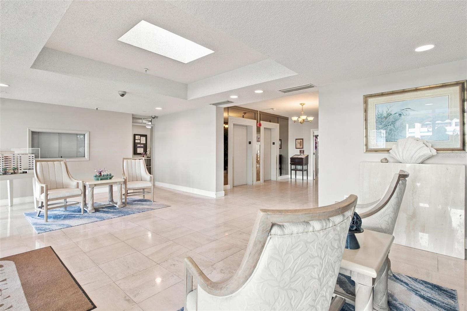 395 S ATLANTIC AVE #402 — photo 8