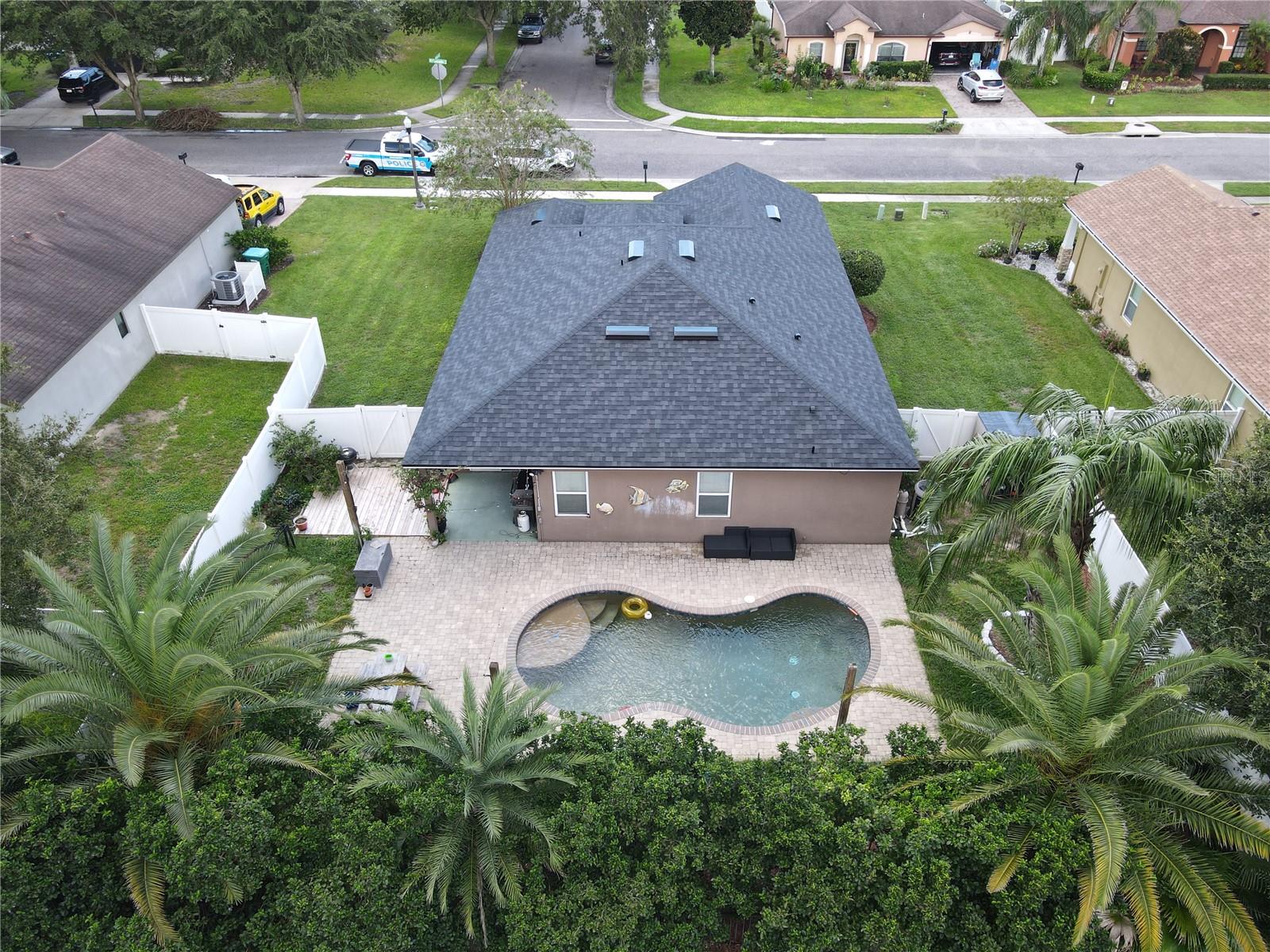 940 FALLBROOKE AVE — photo 4