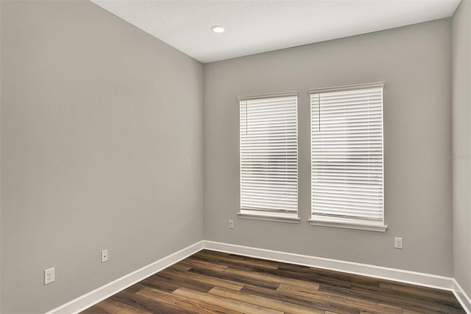 56 JACKSON BLUE DR — photo 8