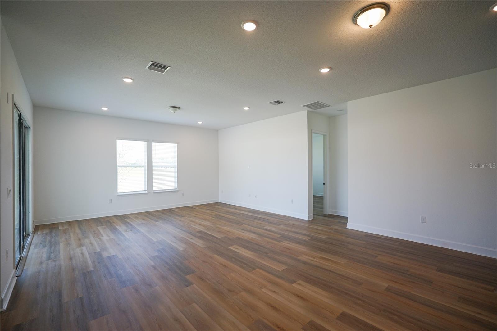 1 BLUE GROTTO PL — photo 3