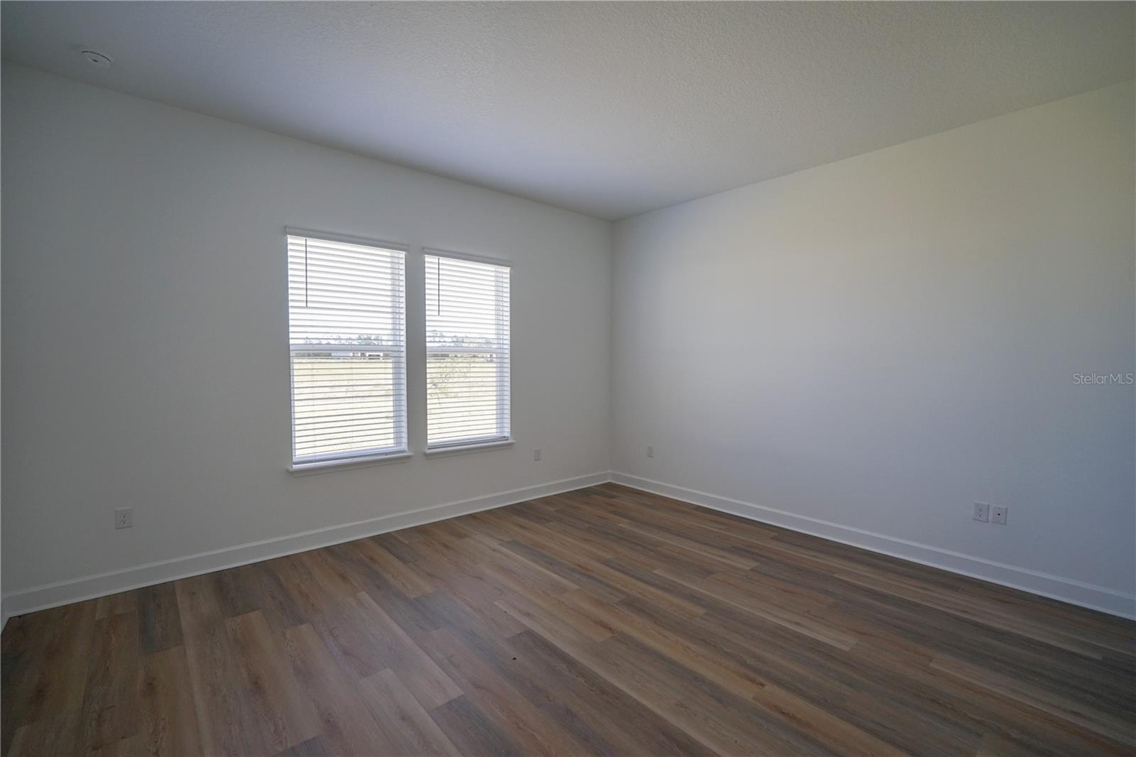 1 BLUE GROTTO PL — photo 4