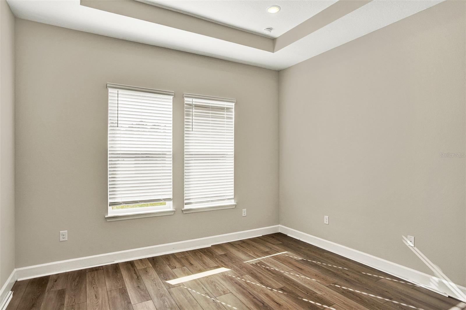 11 FALMOUTH DR — photo 10