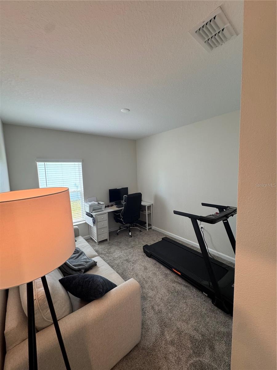 2127 GREEN VALLEY ST — photo 11