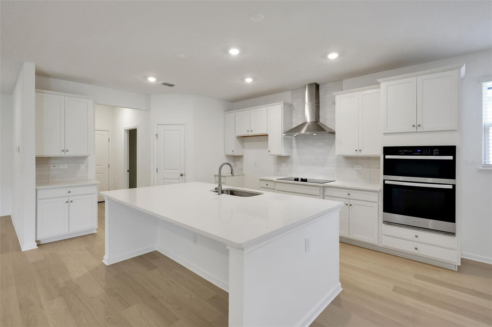 20 WINDMILL PALM WAY — photo 9