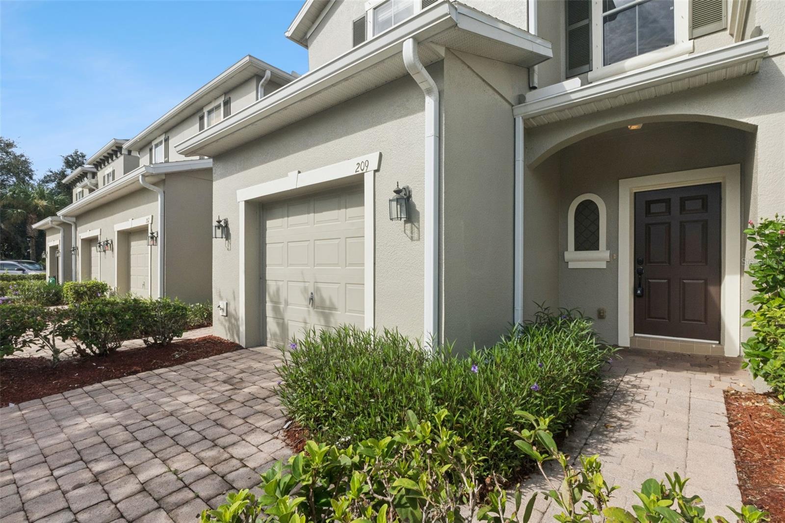 209 ASTON GRANDE DR — photo 4
