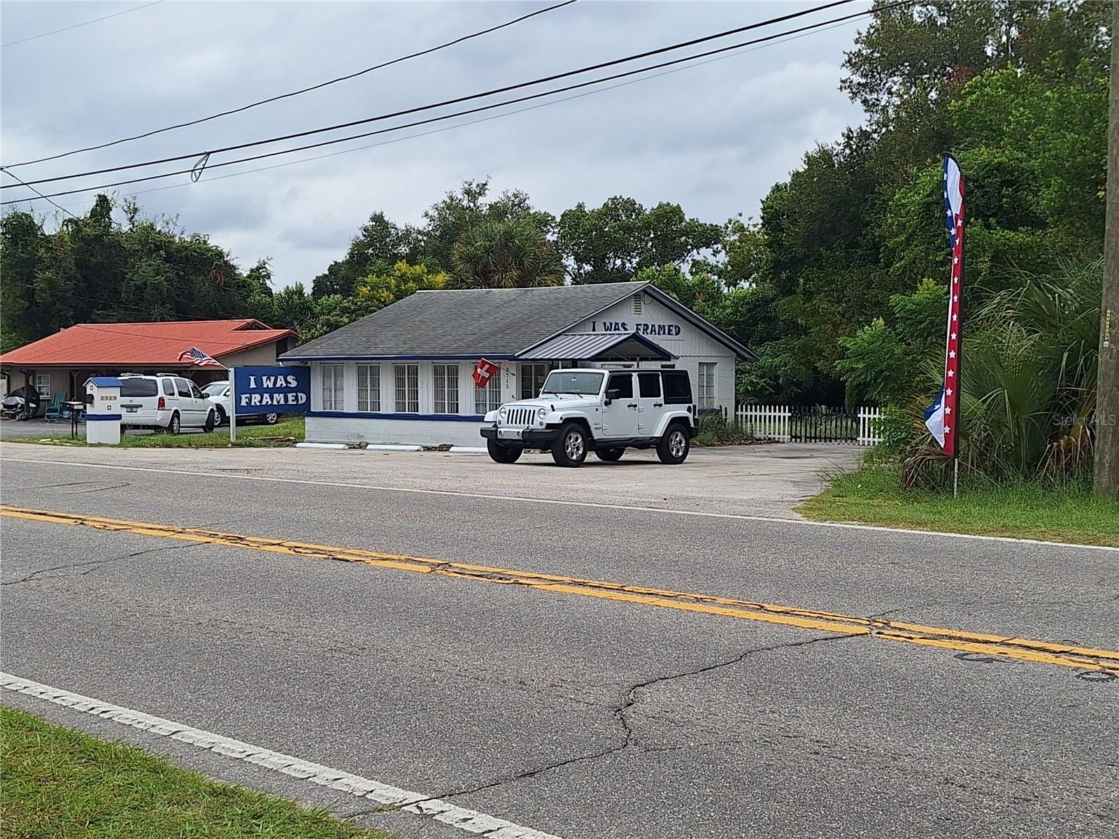 3715 N HIGHWAY 19A — photo 2