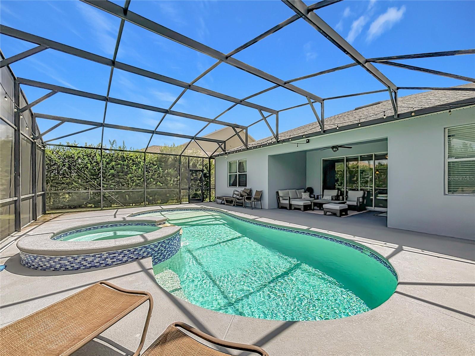 3512 CORTLAND DR — photo 2