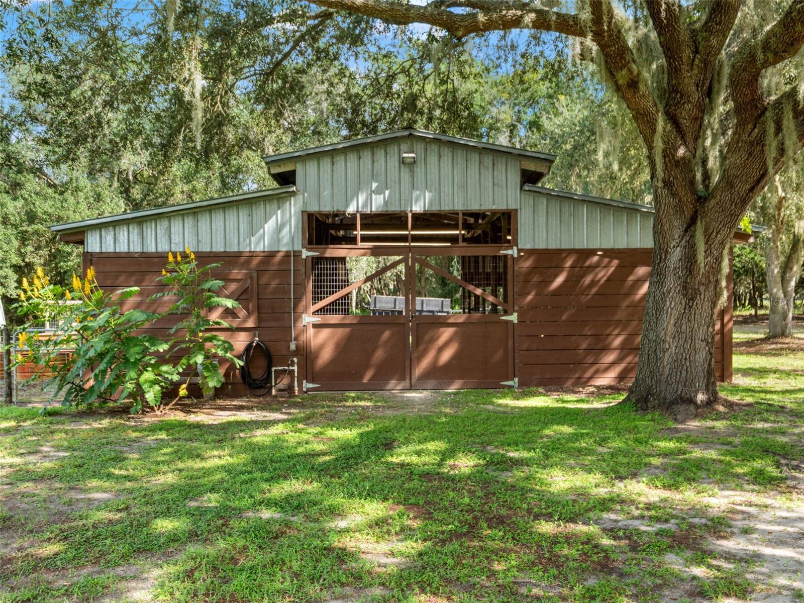 2827 HAMMOCK GROVE RD — photo 3
