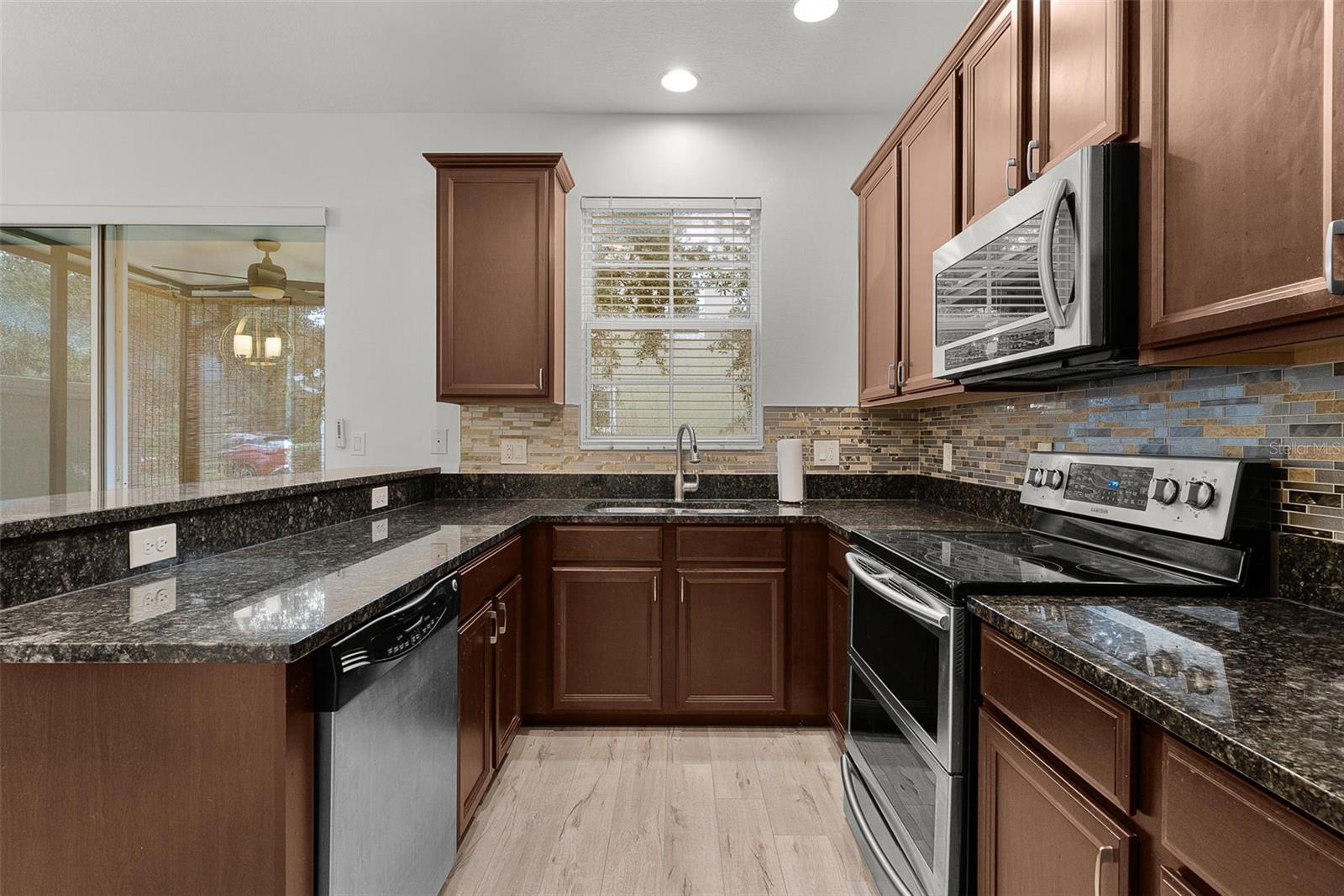 2625 SWEET MAGNOLIA PL — photo 11