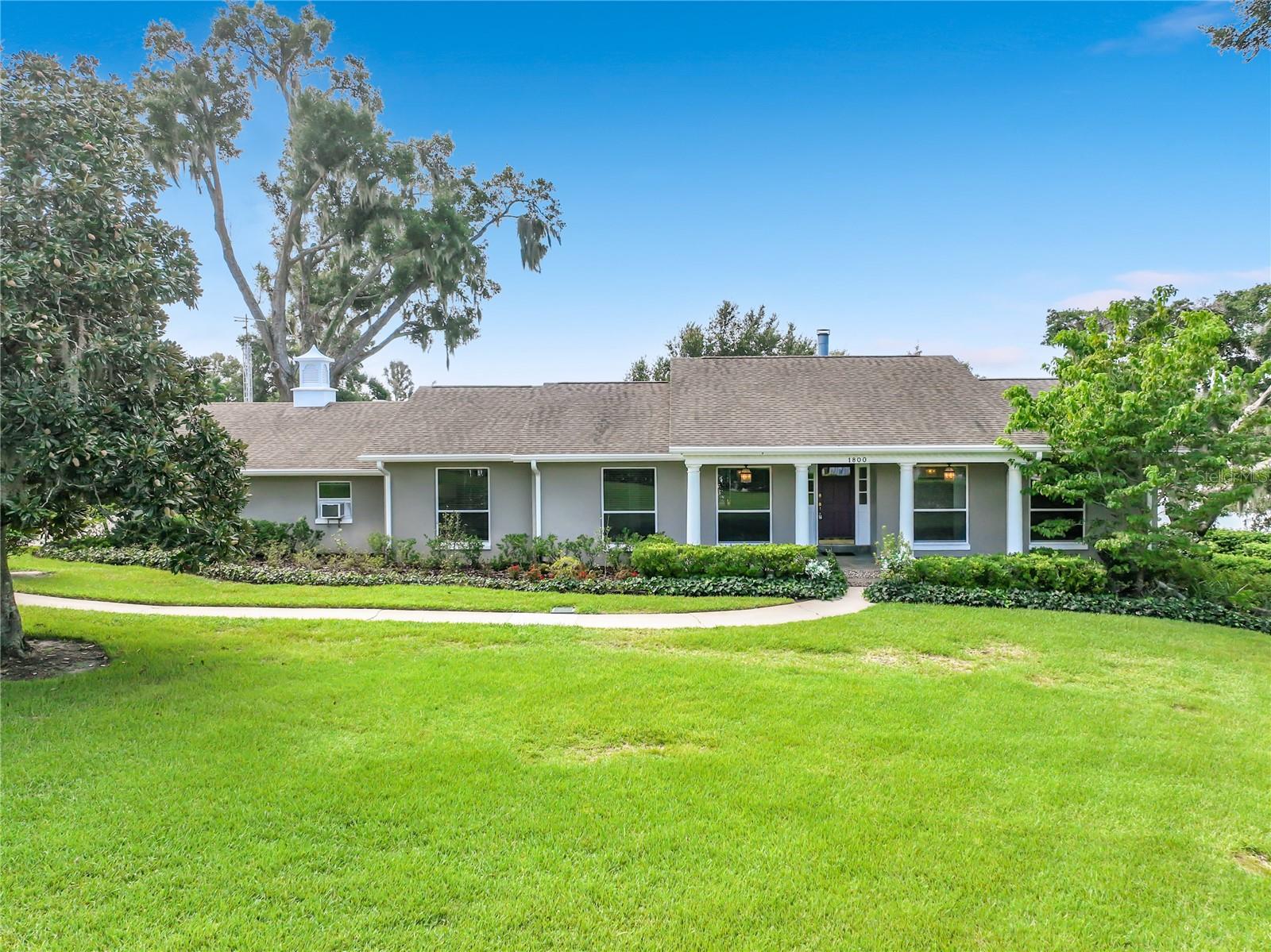 1800 COUNTRY CLUB DR — photo 8