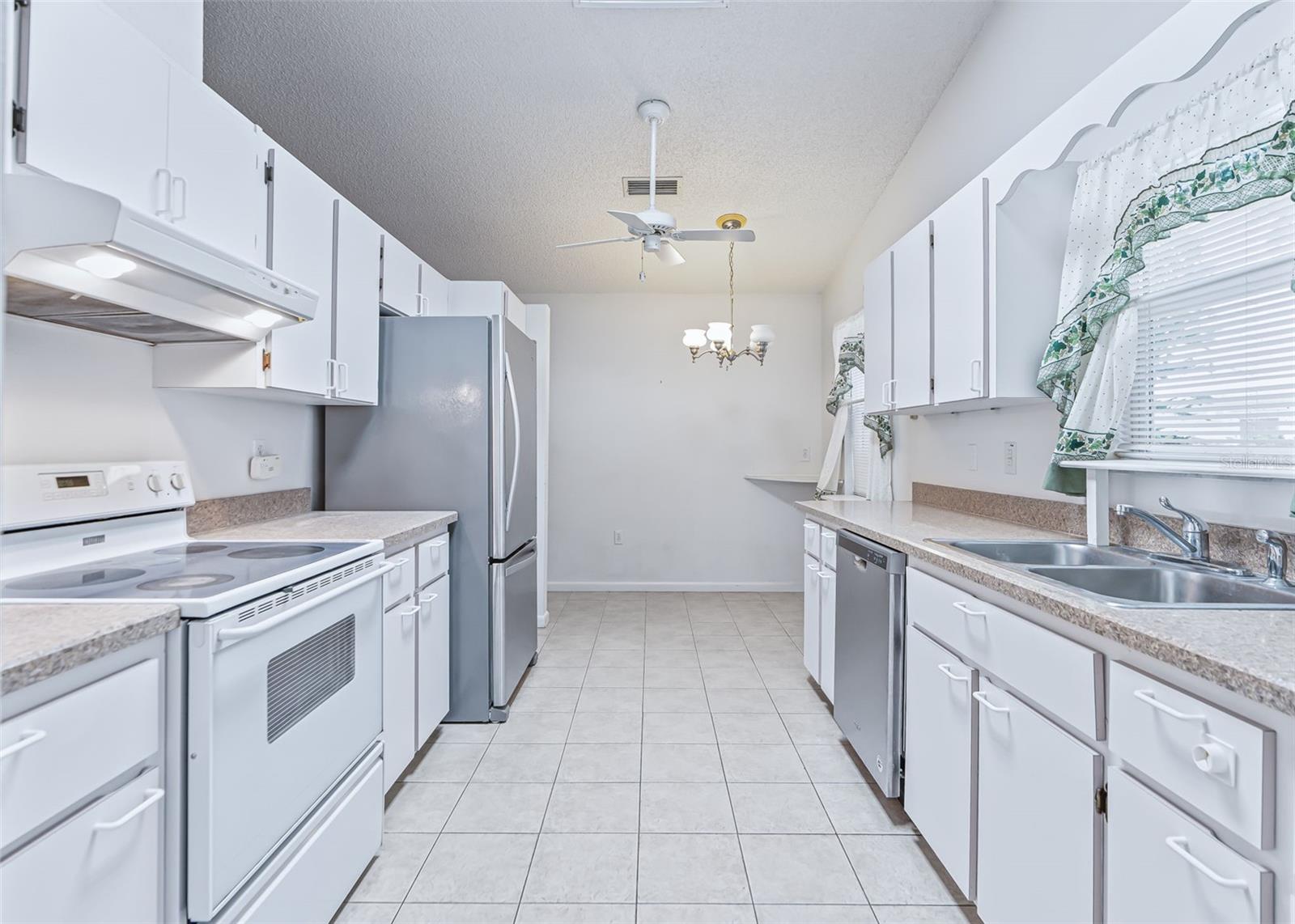 2311 BONNIE VIEW CT — photo 9