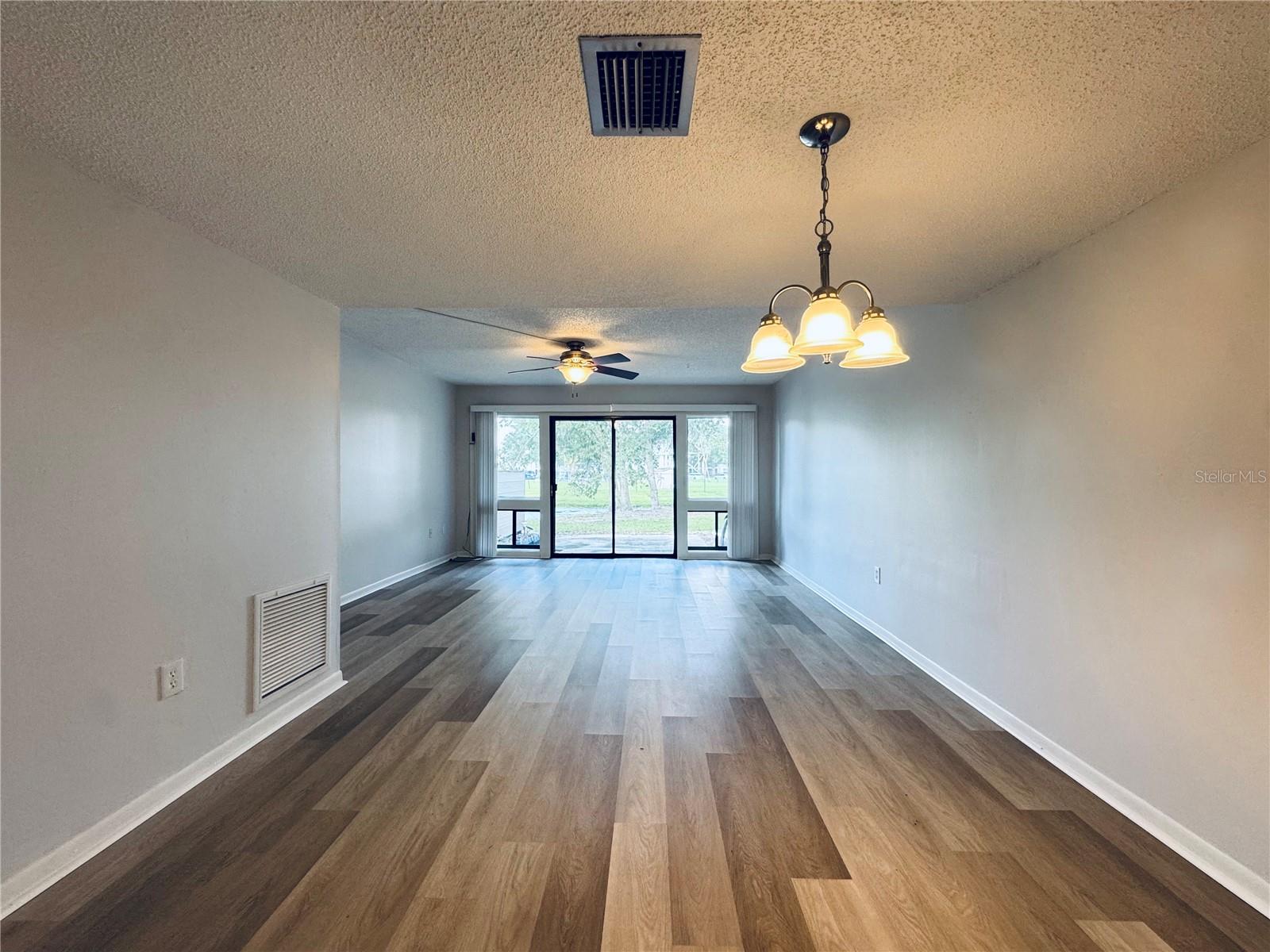 5089 EAGLESMERE DR #D09 — photo 3