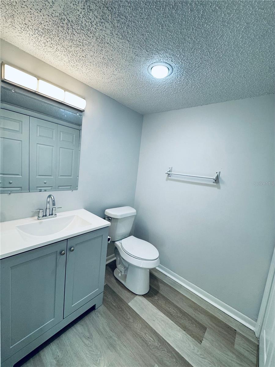 5089 EAGLESMERE DR #D09 — photo 8