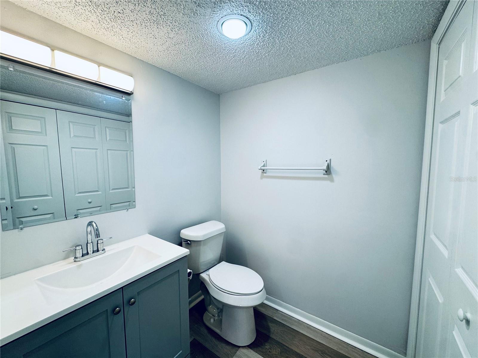 5089 EAGLESMERE DR #D09 — photo 9