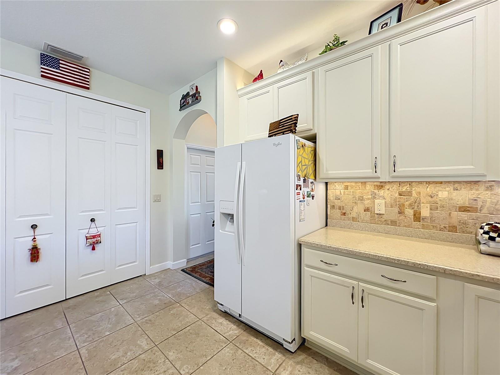8290 BRIDGEPORT BAY — photo 11