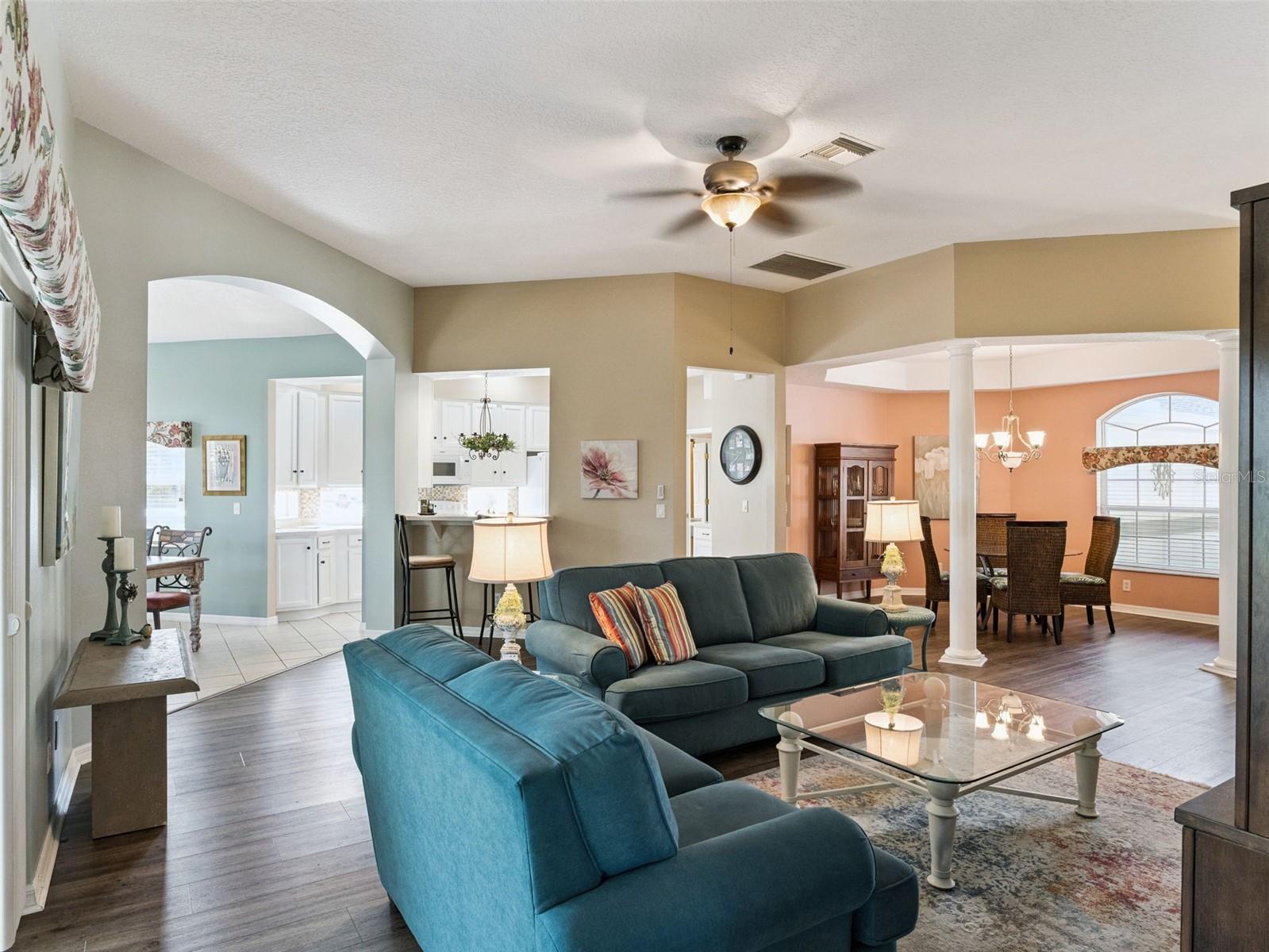 5401 ESSEX CT — photo 4