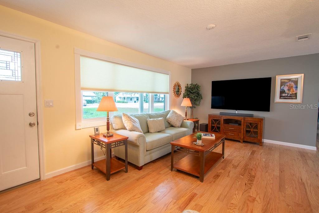 62 ABERDEEN CIR — photo 6