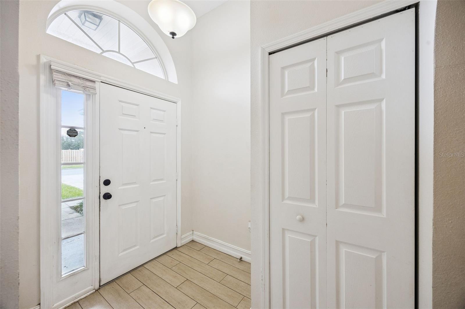 1612 MUIR CIR — photo 3