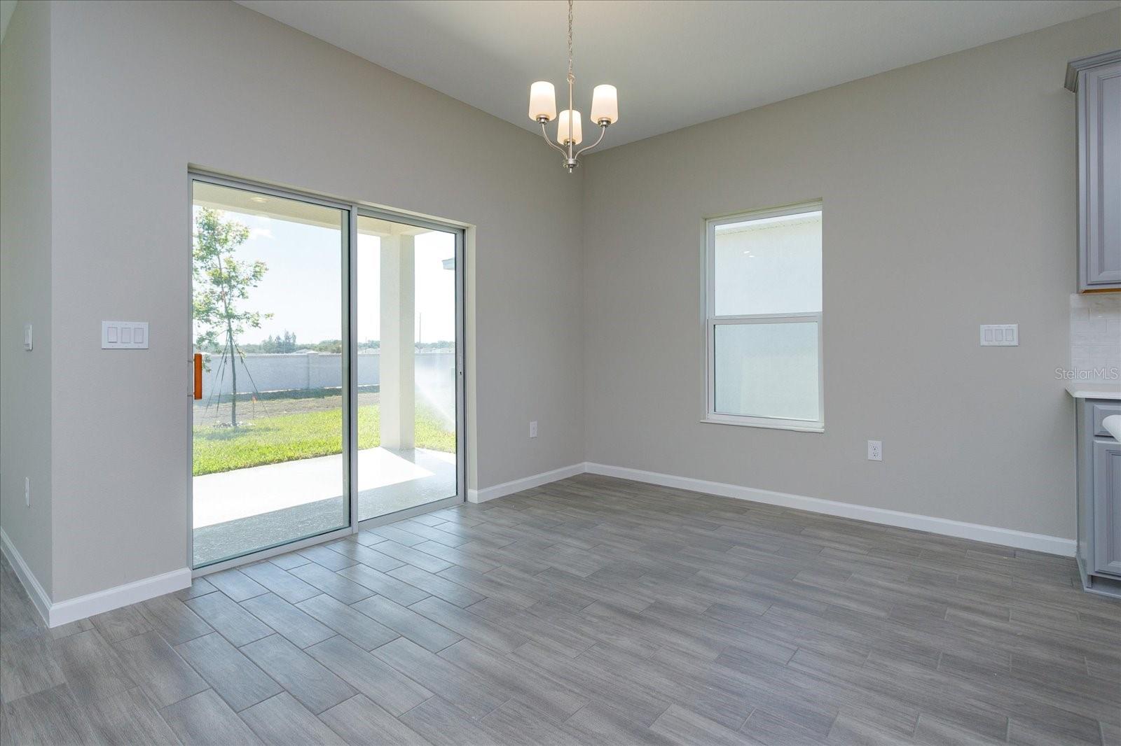 2914 SUPERMARINE RD — photo 9